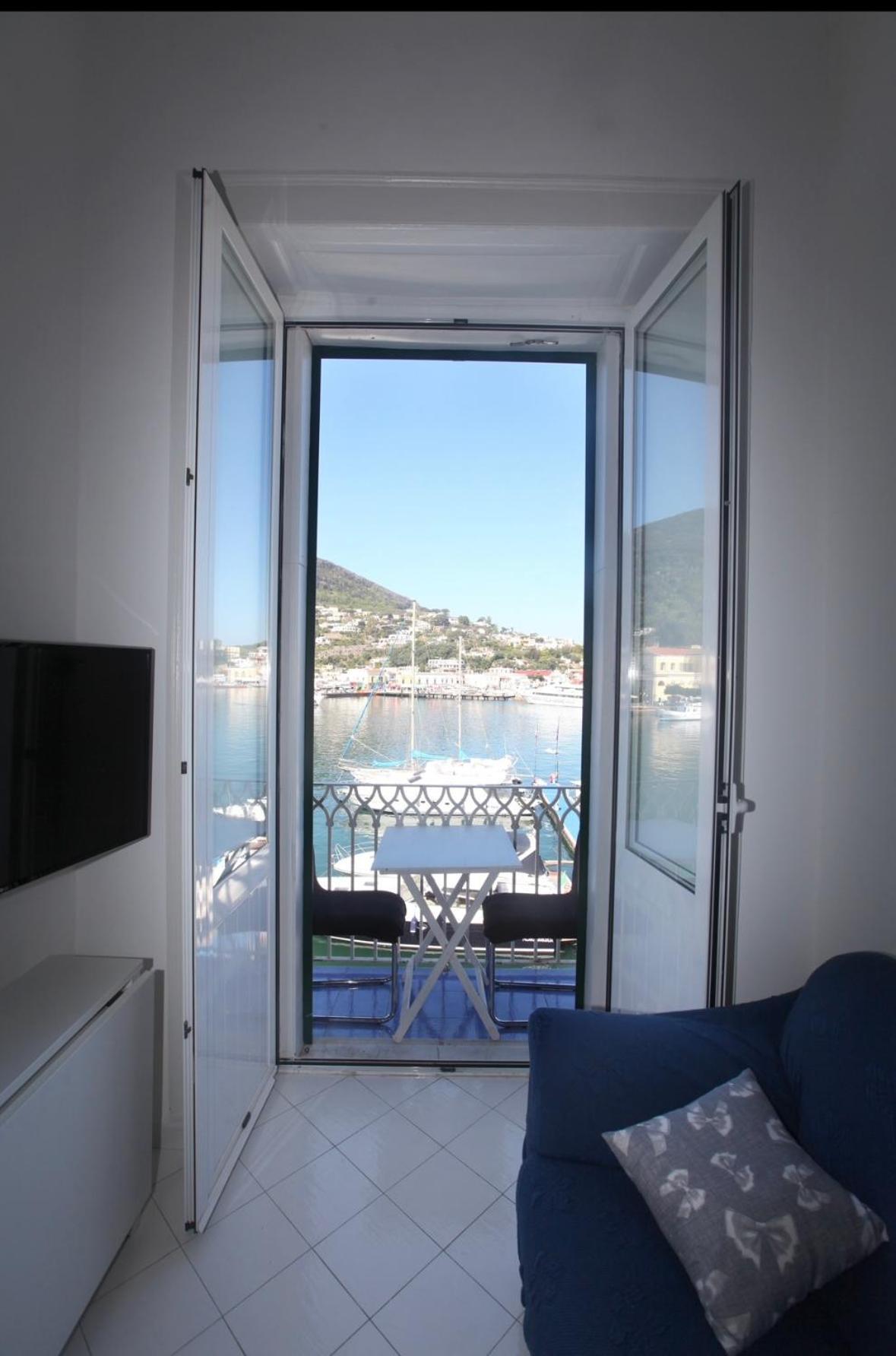 Riva Destra Home By Domusextra Ischia Exteriör bild